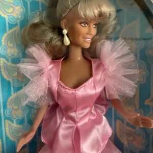 Vanna White Doll LIMITED EDITION HAPPY MOTHERS DAY Collectible